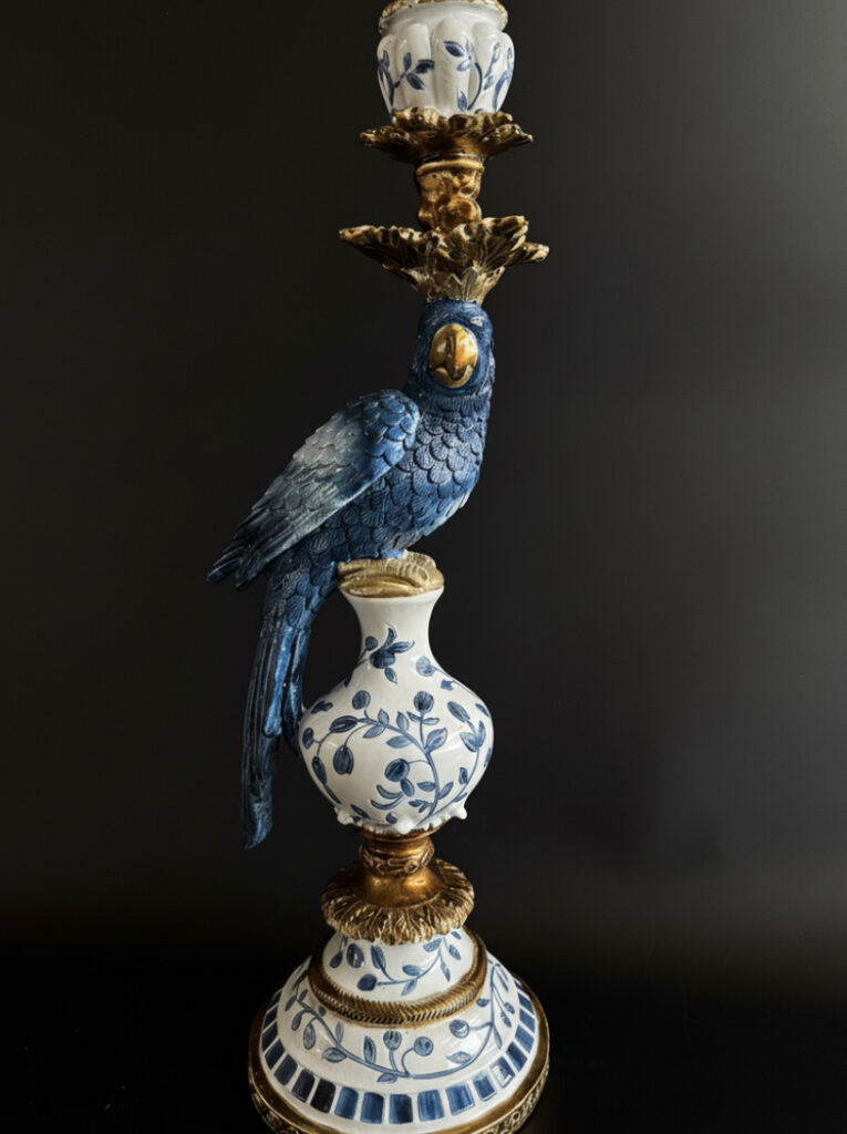 Candelabro loro